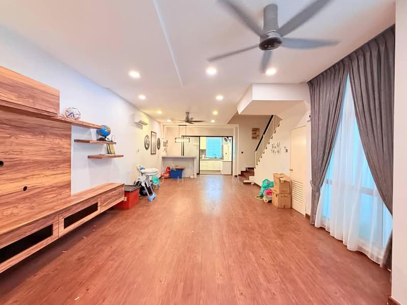 Rumah Teres 2.5 Tingkat untuk Dijual di Seremban (Negeri Sembilan) - Hassan Basri Suhaimi - Living Room - PropertyGuru.com.my