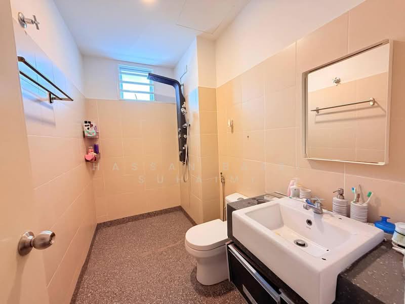 Rumah Teres 2.5 Tingkat untuk Dijual di Seremban (Negeri Sembilan) - Hassan Basri Suhaimi - Bathroom - PropertyGuru.com.my