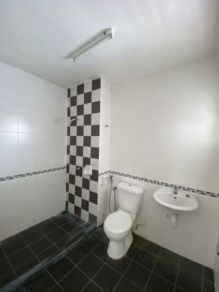 Terraced House for Sale in Aman Putri (Sungai Buloh) - Sean Yong - Bathroom - PropertyGuru.com.my