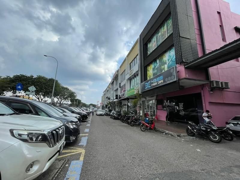 Shop for Sale in Johor Bahru (Johor) - Shirley Lim - Exterior - PropertyGuru.com.my