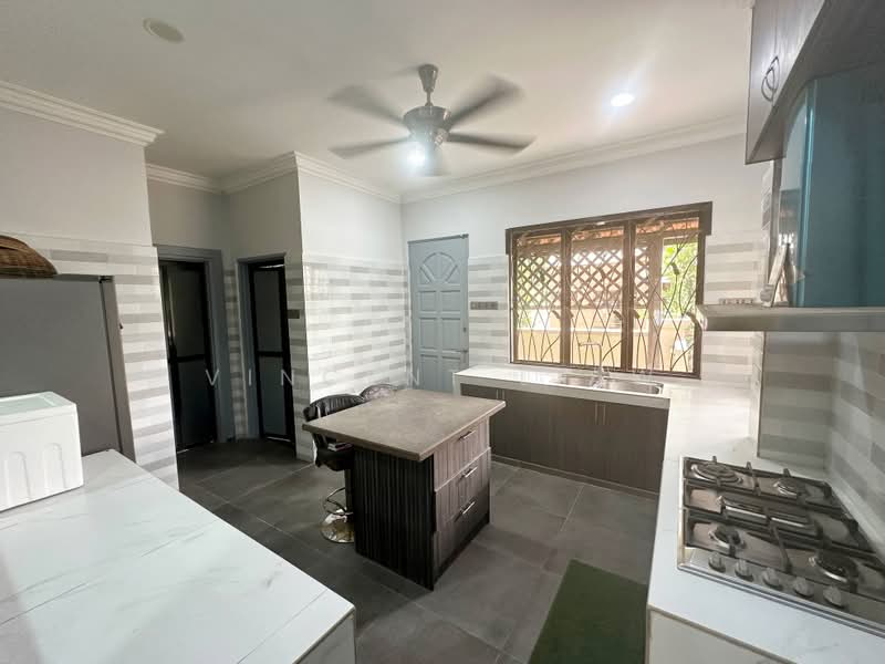 Bungalow for Sale in Ara Damansara (Selangor) - Vincent Liaw - Kitchen - PropertyGuru.com.my