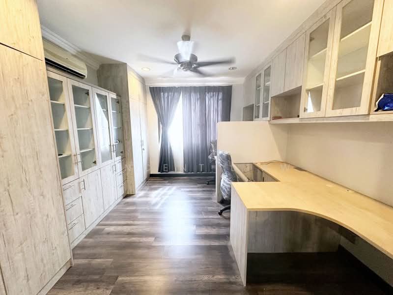 Bungalow for Sale in Ara Damansara (Selangor) - Vincent Liaw - Study - PropertyGuru.com.my