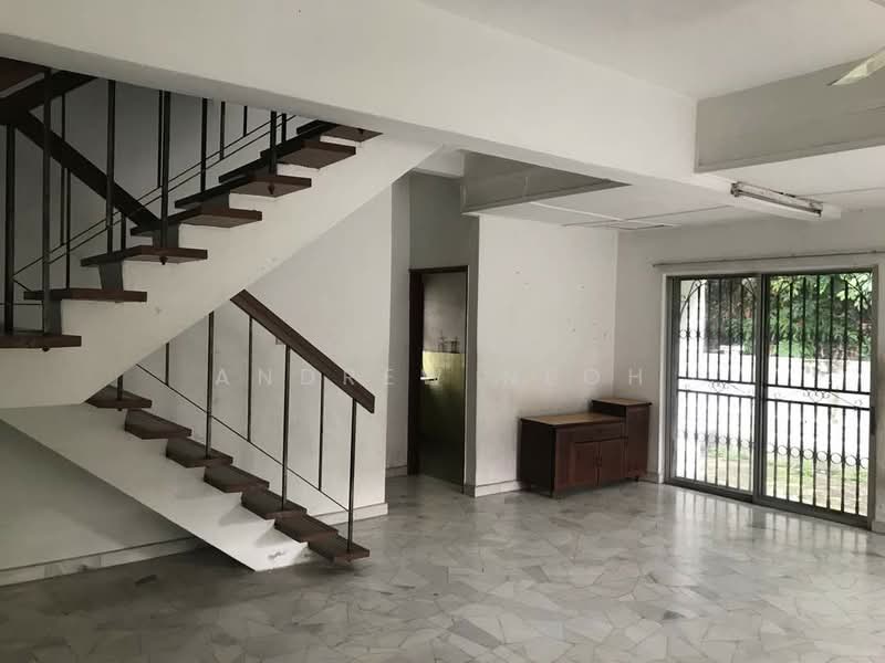 Rumah Teres 2 Tingkat untuk Dijual di Taman Rasa Sayang (Cheras) - Andrew Neoh - Living Room - PropertyGuru.com.my