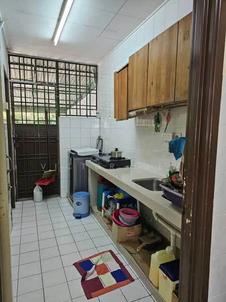 Rumah Teres 2 Tingkat untuk Dijual di Seksyen 5 (Kota Damansara) - Victor Liew - Kitchen - PropertyGuru.com.my