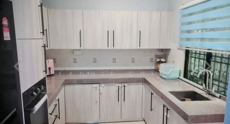 Townhouse for Rent in Petaling Jaya (Selangor) - Fannie Chin - Kitchen - PropertyGuru.com.my