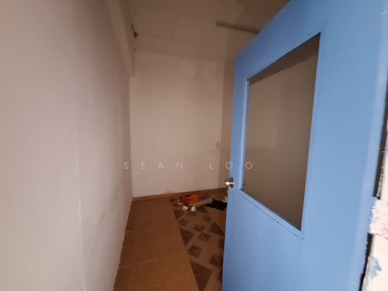 Shop / Office for Sale in Taman Bukit Cheras (Cheras) - Sean Loo - Interior - PropertyGuru.com.my
