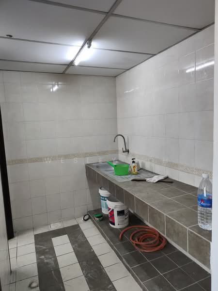 Kedai / Pejabat untuk Disewa di Usj 10 (Subang Jaya) - WESLEY LOH - Interior - PropertyGuru.com.my