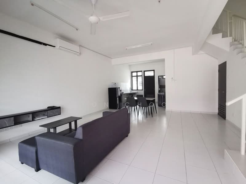Rumah Teres 2 Tingkat untuk Disewa di Taman Austin Duta (Tebrau) - Fion Choo - PropertyGuru.com.my