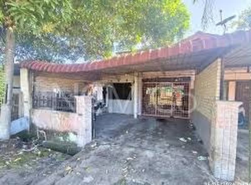 1-storey Terraced House for Sale in Taman Tasek Maju (Simpang Ampat) - Jason Tang - Exterior - PropertyGuru.com.my