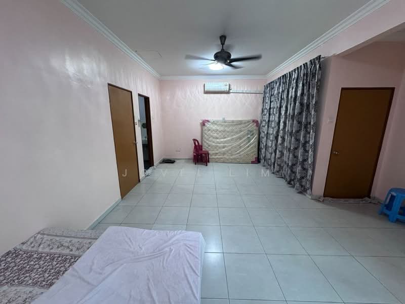 2.5-storey Terraced House for Sale in Taman Seri Orkid (Skudai) - Jovel Lim - Interior - PropertyGuru.com.my
