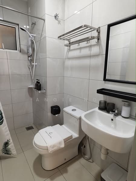 Service Residence for Sale at Amber Cove - Angie Ng - Bathroom - PropertyGuru.com.my