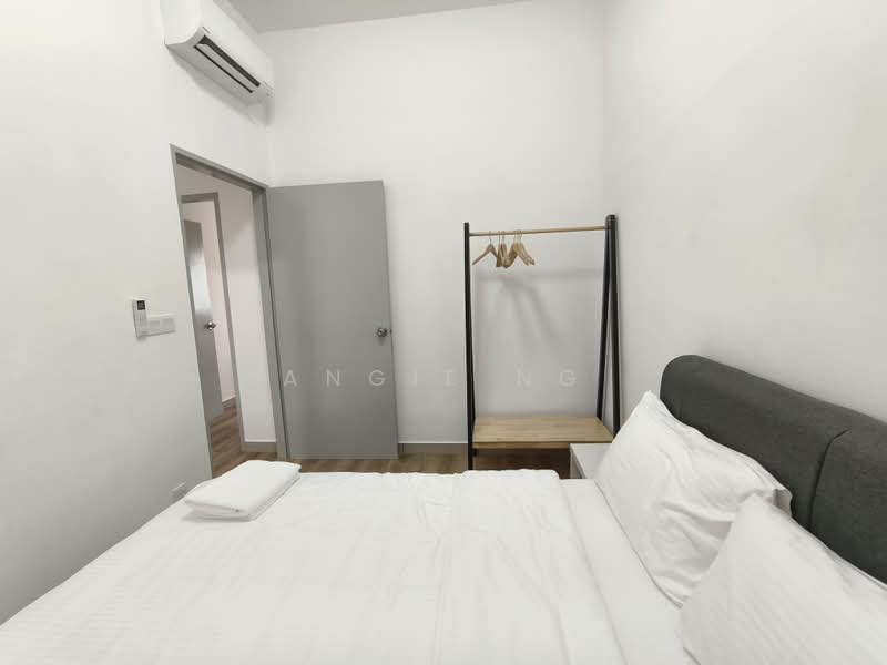 Service Residence for Sale at Amber Cove - Angie Ng - Bedroom - PropertyGuru.com.my