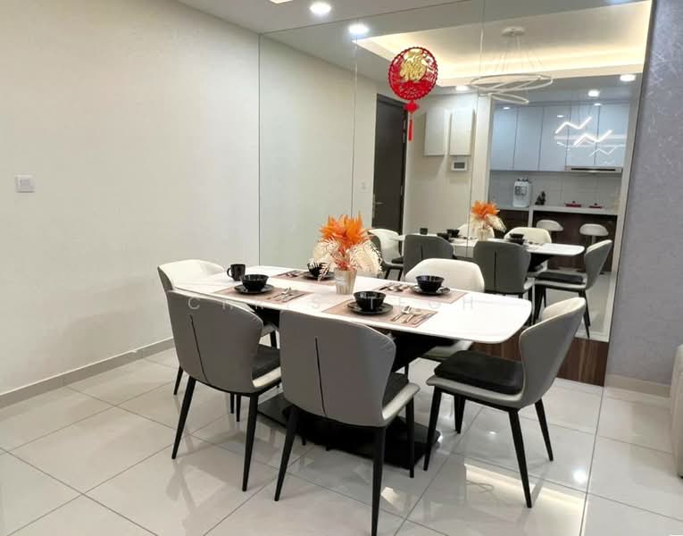 Kondominium untuk Dijual di Waterside Residence - Chris Teoh - Dining Room - PropertyGuru.com.my