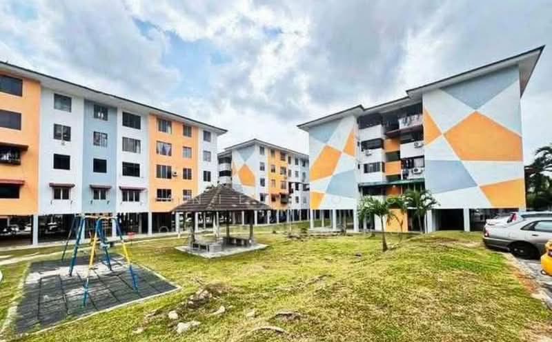 Flat for Sale at Sri Lanang - Daniel Yong - Exterior - PropertyGuru.com.my