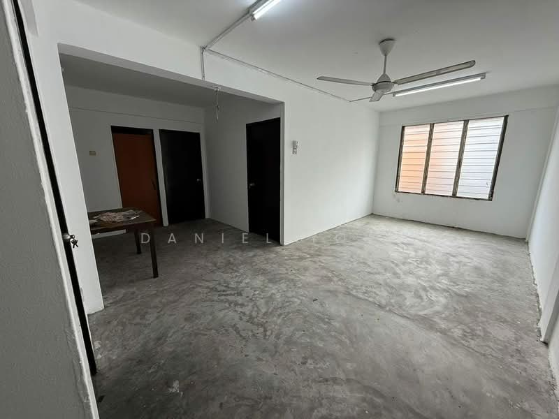 Flat for Sale at Sri Lanang - Daniel Yong - Interior - PropertyGuru.com.my