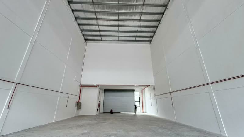 Factory for Rent in Kampung Sungai Tua Bahru (Batu Caves) - Jun How - Interior - PropertyGuru.com.my