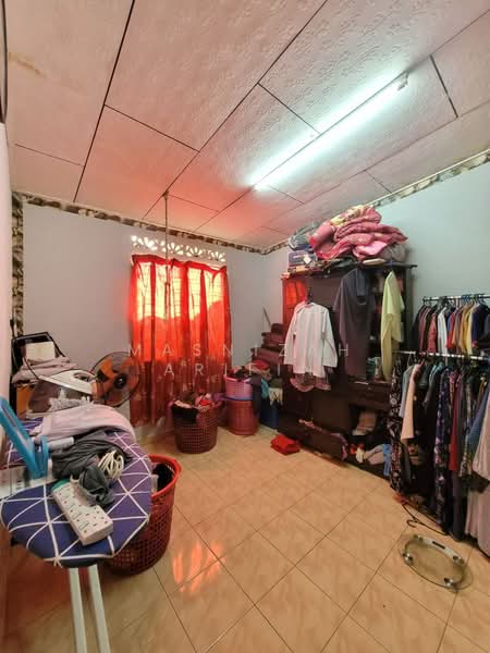 Semi-Detached House for Sale in Sepang (Selangor) - Masnizah Arifin - Bedroom - PropertyGuru.com.my