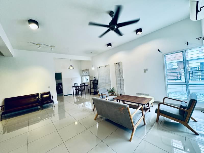 Rumah Berkembar untuk Disewa di Setia Alam (Selangor) - Jansen Khoo - Living Room - PropertyGuru.com.my