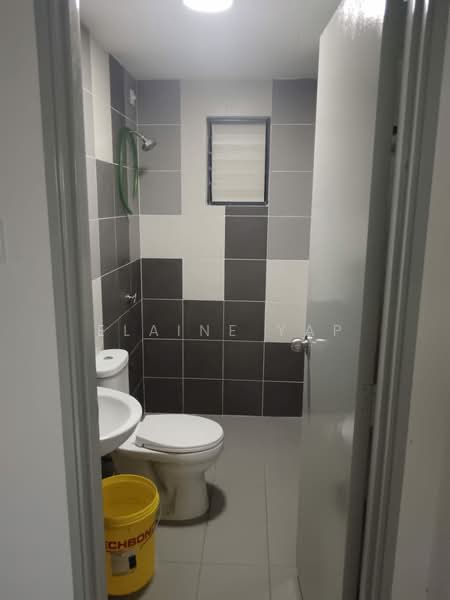 Service Residence for Rent at Residensi Mutiara Kajang 2 - Elaine Yap - Bathroom - PropertyGuru.com.my