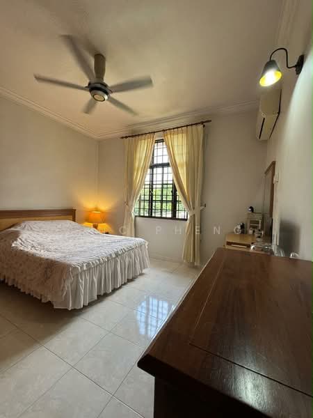 Pangsapuri untuk Dijual di Taman Cheng Mutiara - Vinc Pheng - Bedroom - PropertyGuru.com.my