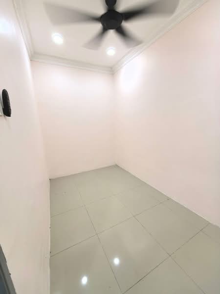 1-storey Terraced House for Sale in Taman Tasek Mewah (Ipoh) - Sam . - Interior - PropertyGuru.com.my