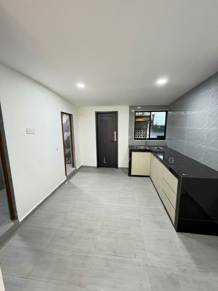 2-storey Terraced House for Sale in Permas Jaya (Johor) - Daniel Yong - Kitchen - PropertyGuru.com.my