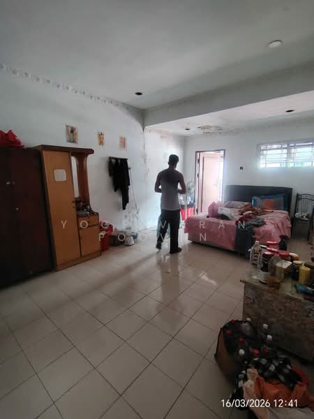 Rumah Teres 2 Tingkat untuk Dijual di Taman Sejahtera (Klang) - Yogesvaran Poovan - Bedroom - PropertyGuru.com.my