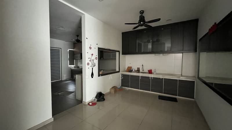 Semi-Detached House for Rent in Bandar Bestari (Klang) - Thomas Thi - Kitchen - PropertyGuru.com.my