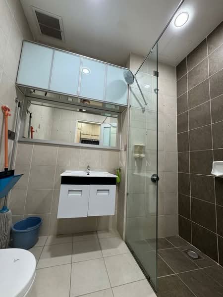 Condominium for Rent at PARC Regency (Residensi Masai) - Joy Min - Bathroom - PropertyGuru.com.my