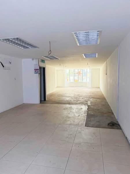 Kedai / Pejabat untuk Disewa di Bandar Baru Medan Ipoh (Ipoh) - Sam . - Interior - PropertyGuru.com.my