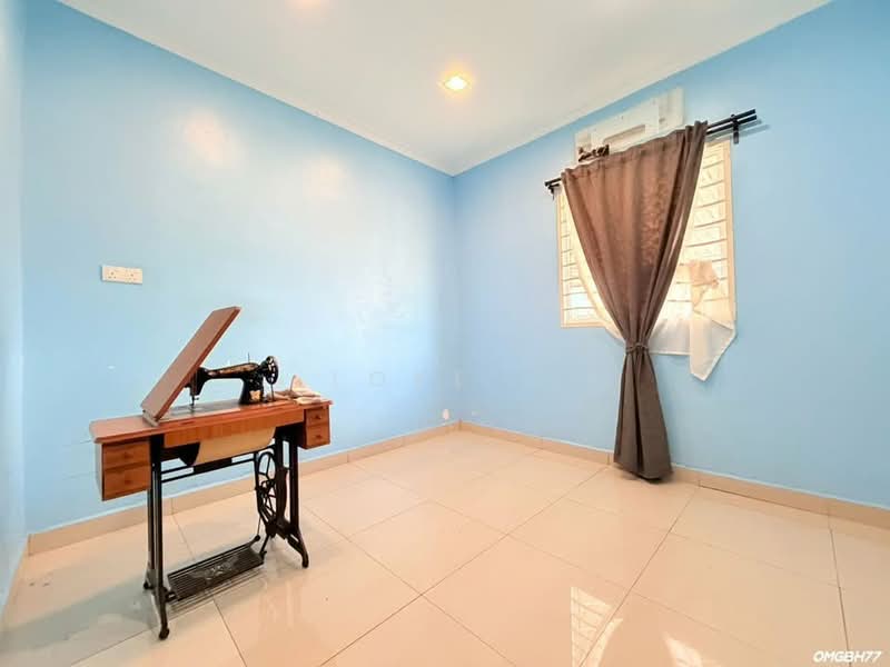 2-storey Terraced House for Sale in Kampung Batu Belah (Klang) - Loke . - Interior - PropertyGuru.com.my