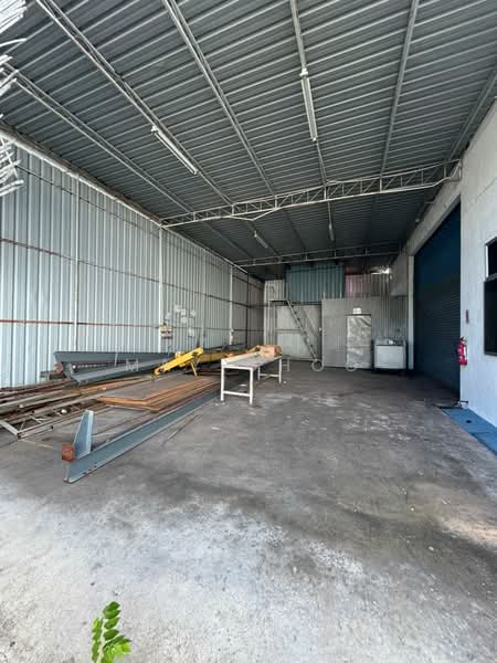 Warehouse for Rent in Taman Perindustrian Ringan Usahajaya (Simpang Ampat) - May Choo - PropertyGuru.com.my