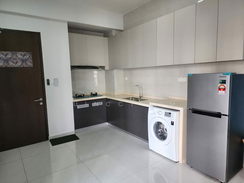 Kondominium untuk Disewa di Royal Strand @ Country Garden Danga Bay - Quinccy Lim - Kitchen - PropertyGuru.com.my
