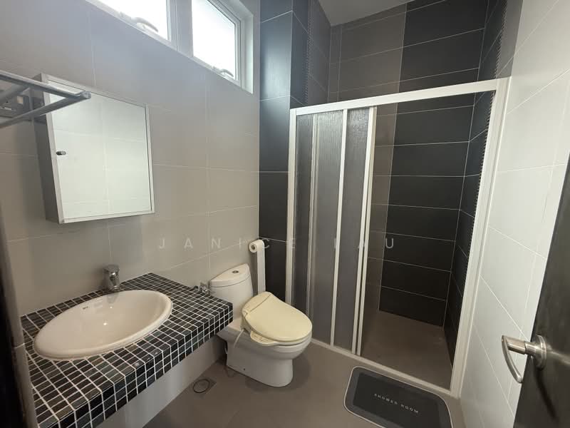 Bungalow for Sale in Bandar Mahkota Cheras (Cheras) - Janice Lau - Bathroom - PropertyGuru.com.my
