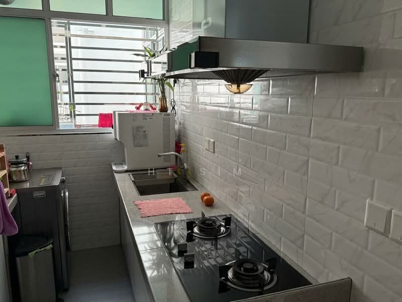 Pangsapuri untuk Dijual di The Rise Collection 3 - HT Sim - Kitchen - PropertyGuru.com.my