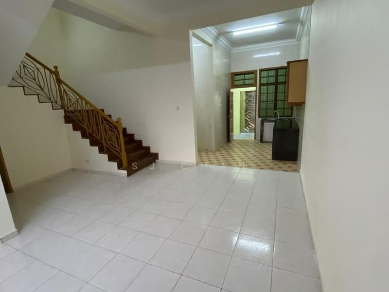 Rumah Teres 2 Tingkat untuk Disewa di Ulu Tiram (Johor) - SJ CHAN - Interior - PropertyGuru.com.my