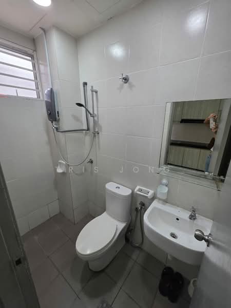 2-storey Terraced House for Rent in Rawang (Selangor) - Tris Jong - Bathroom - PropertyGuru.com.my