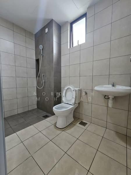 Service Residence for Sale at MIRA at Shorea Park - NOROLLAH MOHAMAD - Bathroom - PropertyGuru.com.my