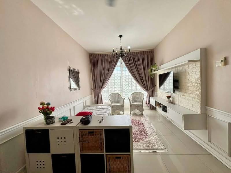 Pangsapuri untuk Dijual di Larai Apartment Presint 6 @ Putrajaya - Hazeman Omar - Living Room - PropertyGuru.com.my