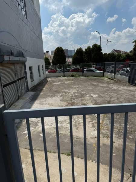 Shop / Office for Rent in SS19 (Subang Jaya) - Yea Mey - Exterior - PropertyGuru.com.my