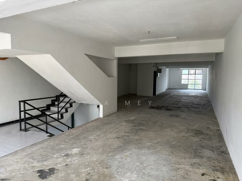 Shop / Office for Rent in SS19 (Subang Jaya) - Yea Mey - Interior - PropertyGuru.com.my