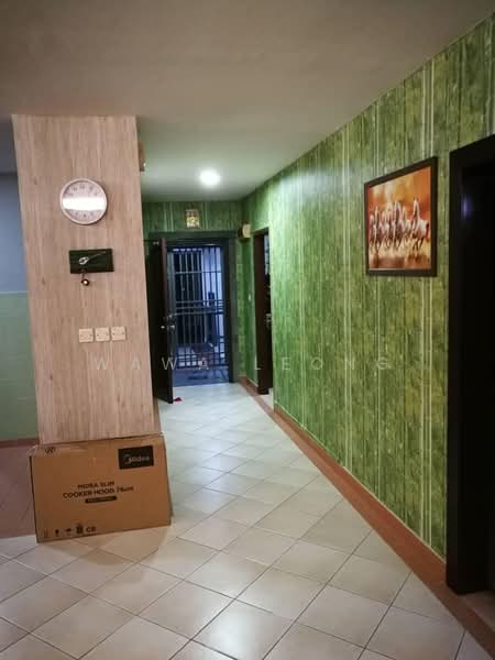 Kondominium untuk Disewa di Perdana Exclusive - Wawa Leong - Corridor - PropertyGuru.com.my