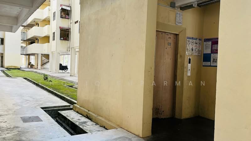 Apartment for Sale at Pangsapuri Carlina - Thoriq Suparman - Exterior - PropertyGuru.com.my
