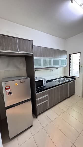 Kondominium untuk Disewa di Savanna Condominium - Yen Lim - Kitchen - PropertyGuru.com.my