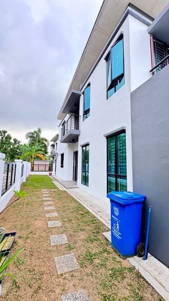 2-storey Terraced House for Sale in Alam Impian (Shah Alam) - Fahim Rustam - Exterior - PropertyGuru.com.my