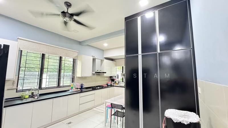 2-storey Terraced House for Sale in Alam Impian (Shah Alam) - Fahim Rustam - Kitchen - PropertyGuru.com.my