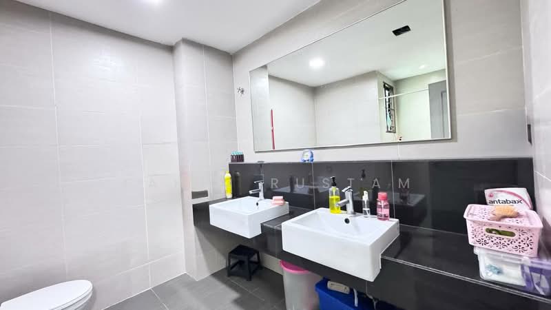 2-storey Terraced House for Sale in Alam Impian (Shah Alam) - Fahim Rustam - Bathroom - PropertyGuru.com.my