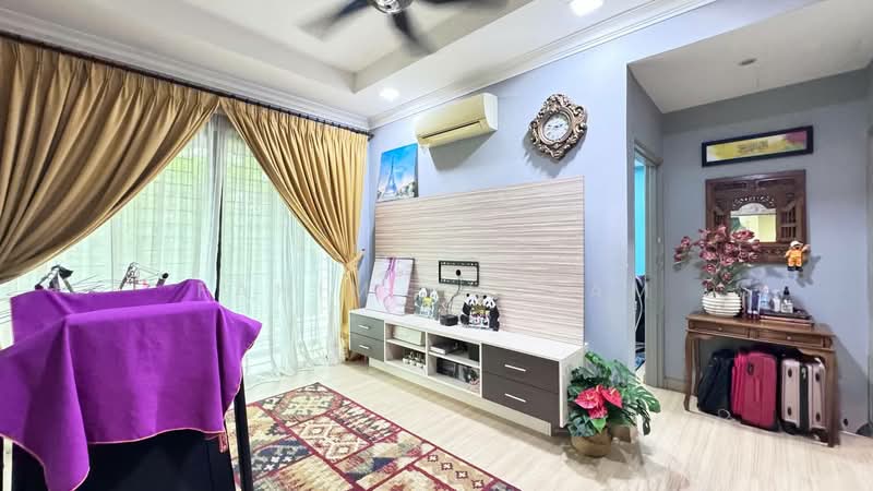 2-storey Terraced House for Sale in Alam Impian (Shah Alam) - Fahim Rustam - Living Room - PropertyGuru.com.my