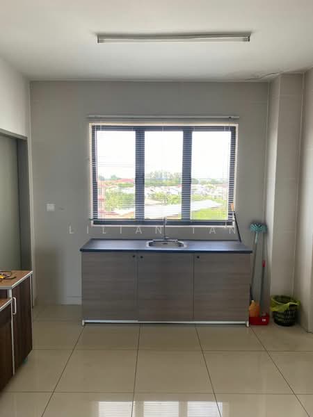 Kondominium untuk Disewa di Quayside @ Clear Water Bay - Lilian Tan - Kitchen - PropertyGuru.com.my