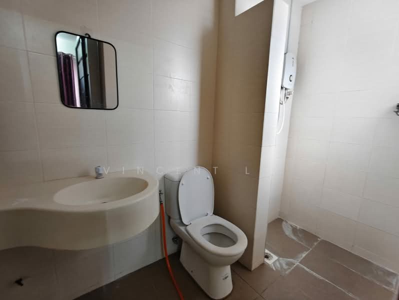Servis Apartment untuk Disewa di Platinum Lake PV 21 - Vincent Lee - Bathroom - PropertyGuru.com.my